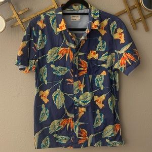 Men’s Tropical Floral Print Short Sleeve Button Down